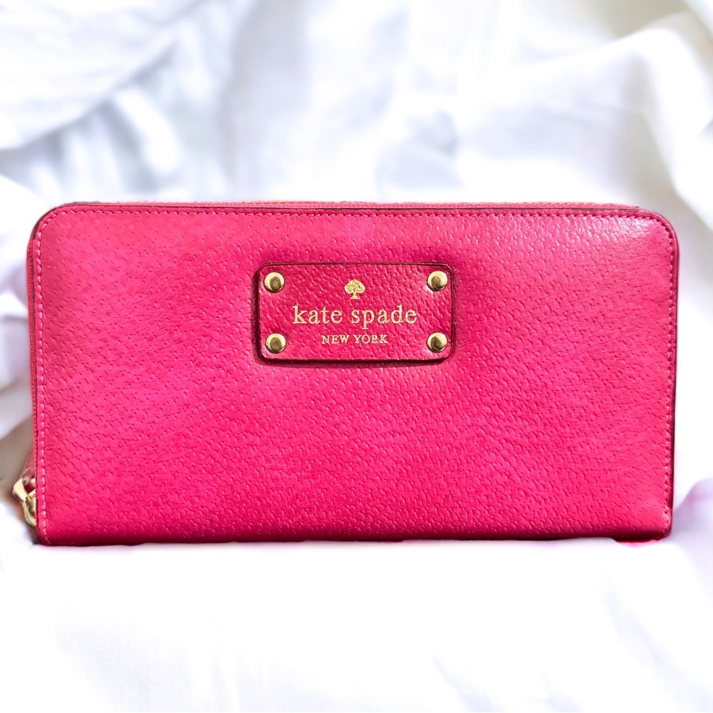 NEW KATE SPADE Neon Pink Full Zipper Wallet